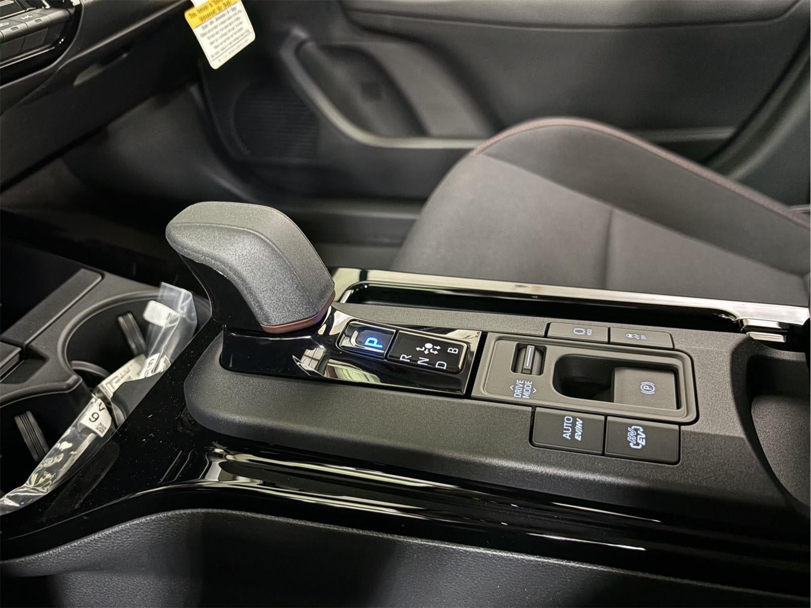 2026 Toyota Prius Plug-in Hybrid SE