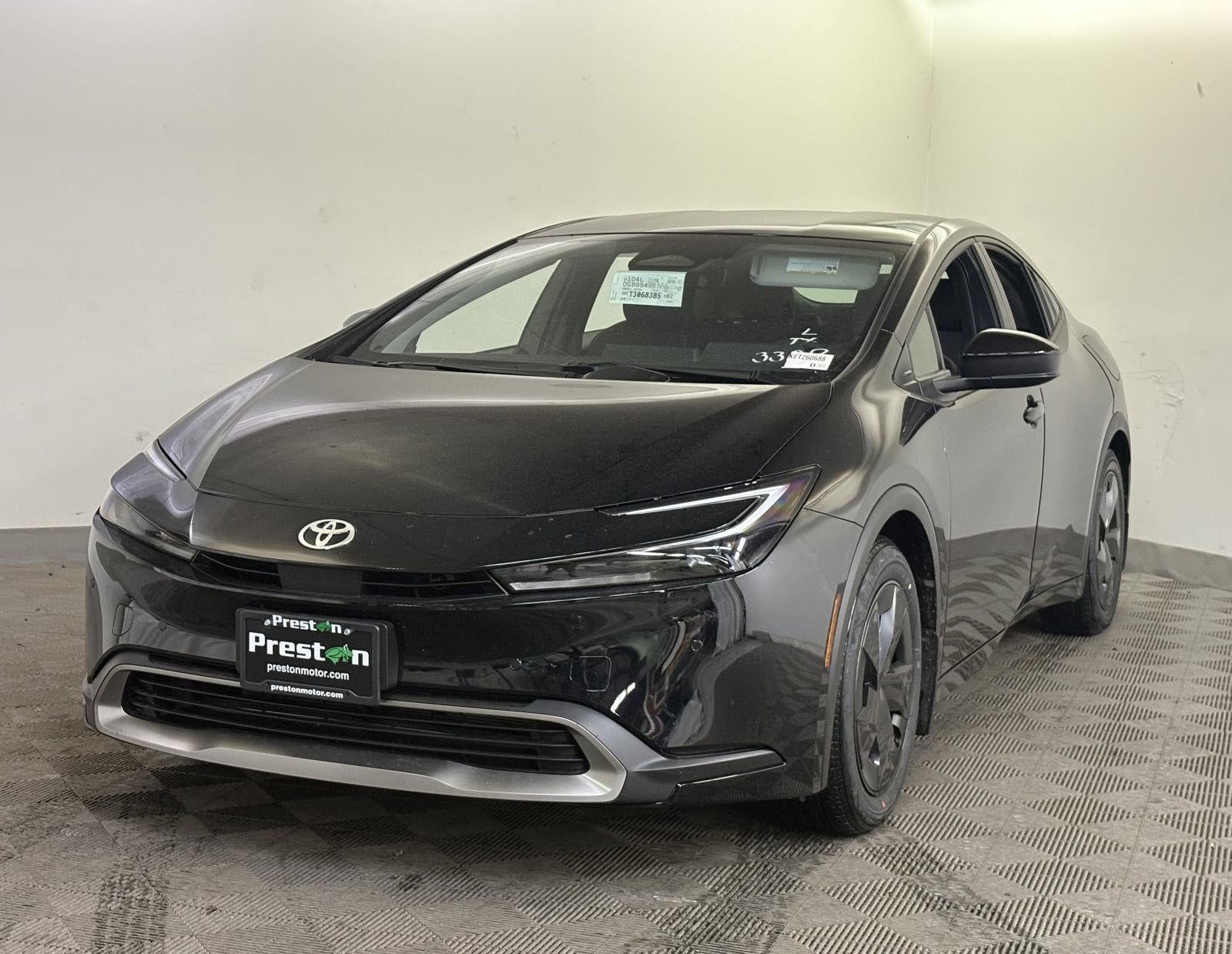 2026 Toyota Prius Plug-in Hybrid SE