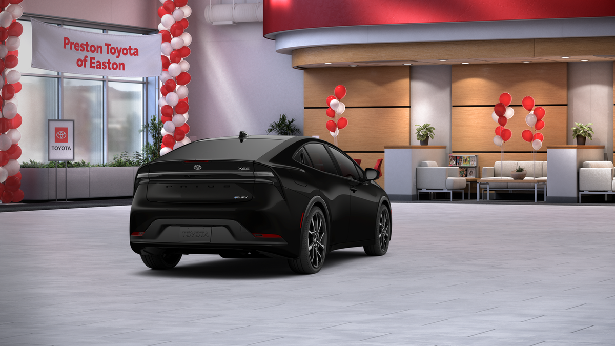 2027 Toyota Prius Plug-in Hybrid XSE