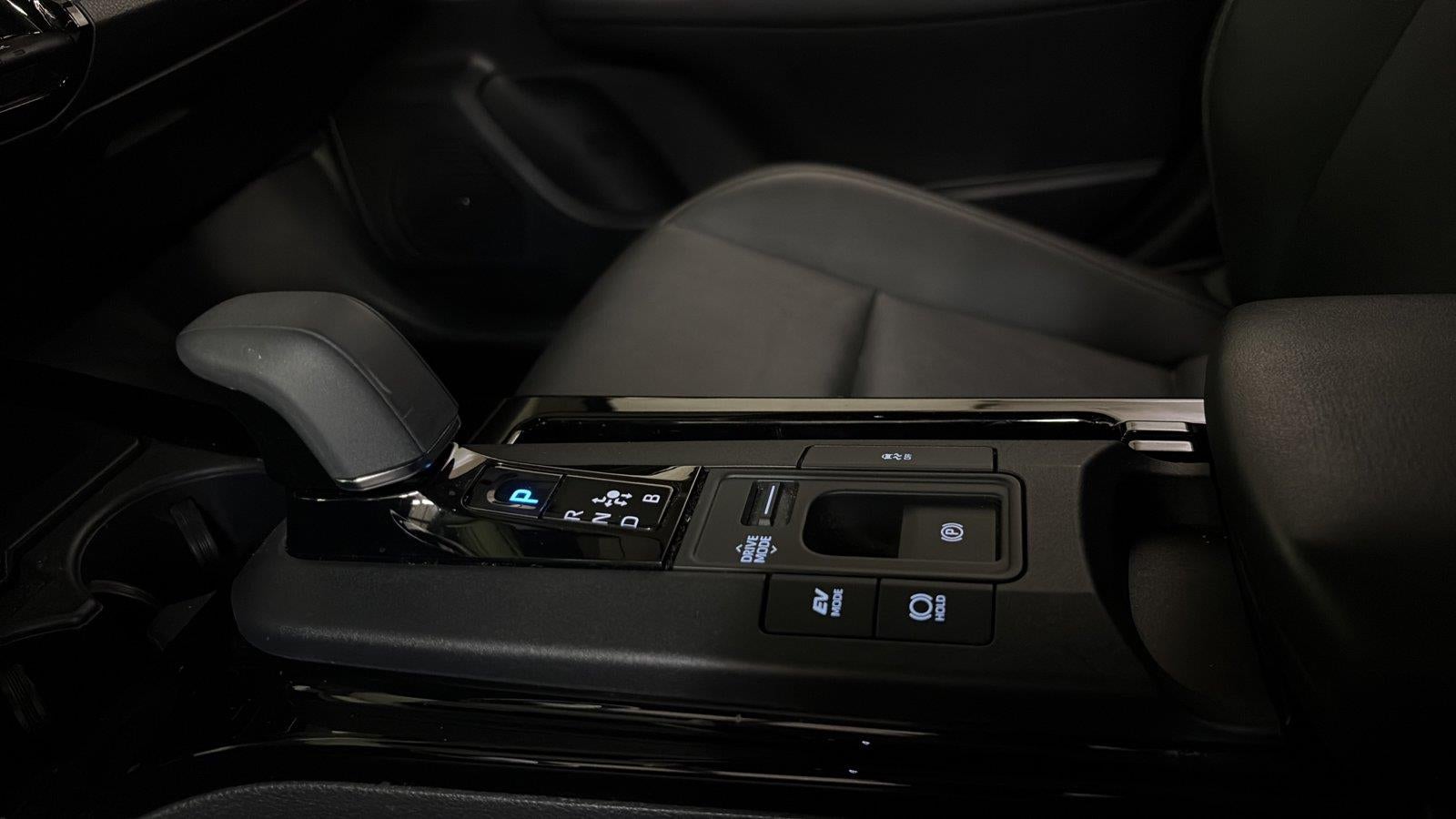 2025 Toyota Prius Limited