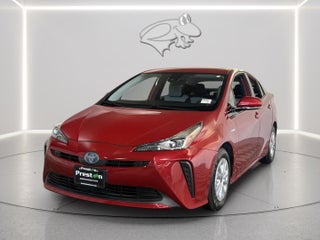 2019 Toyota PRIUS LE