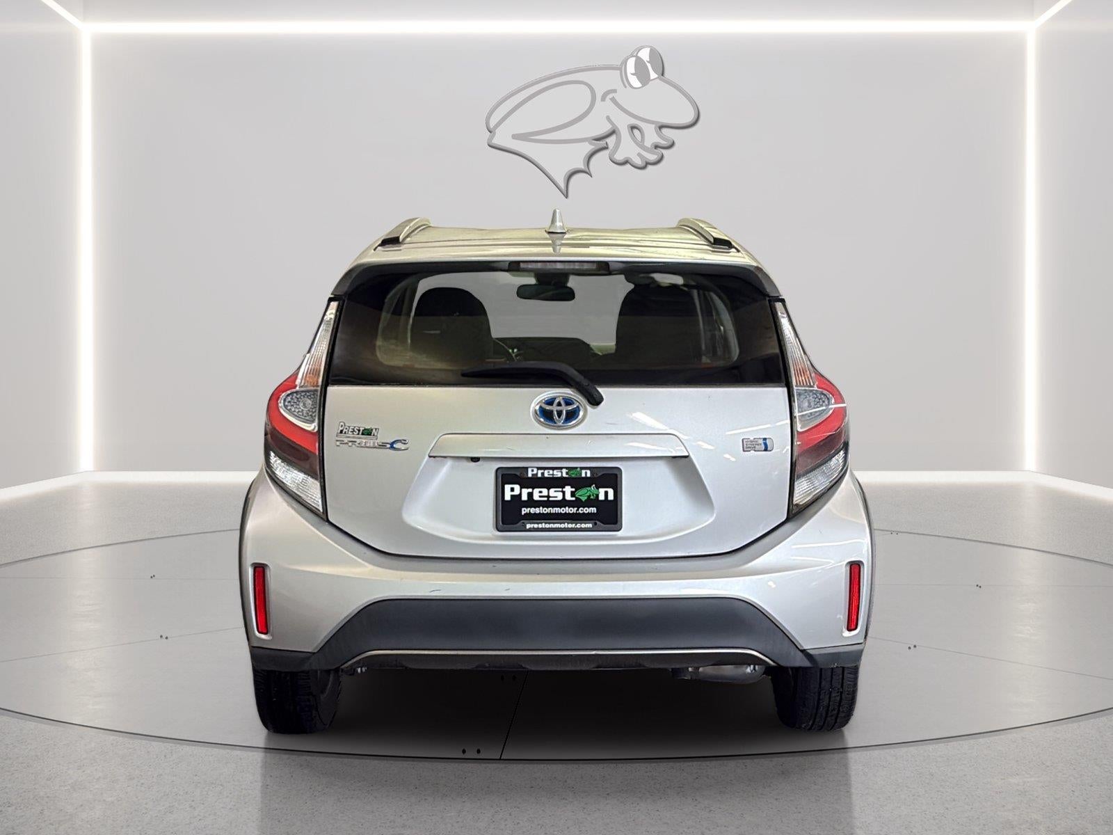 2018 Toyota Prius c Two
