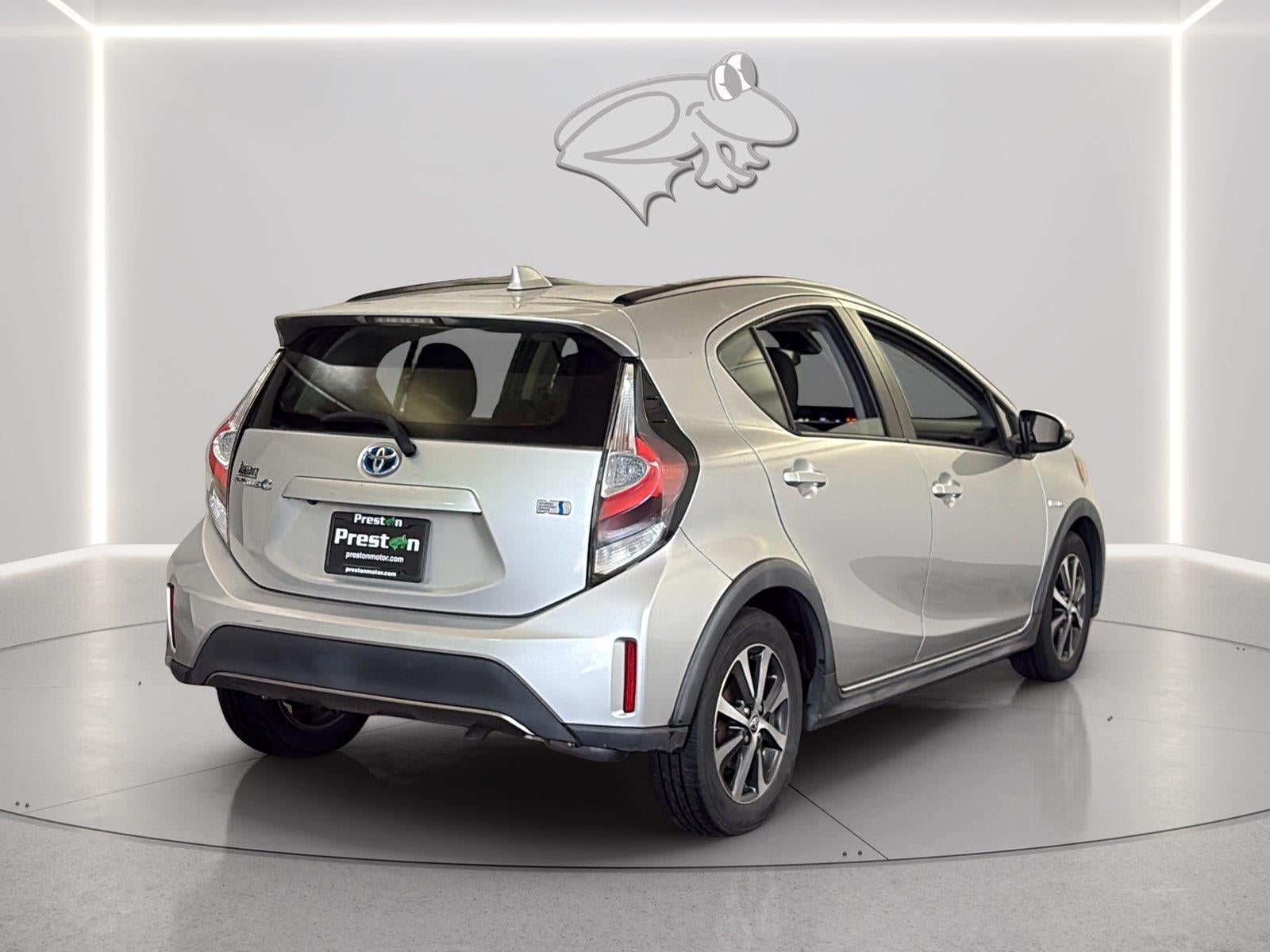 2018 Toyota Prius c Two