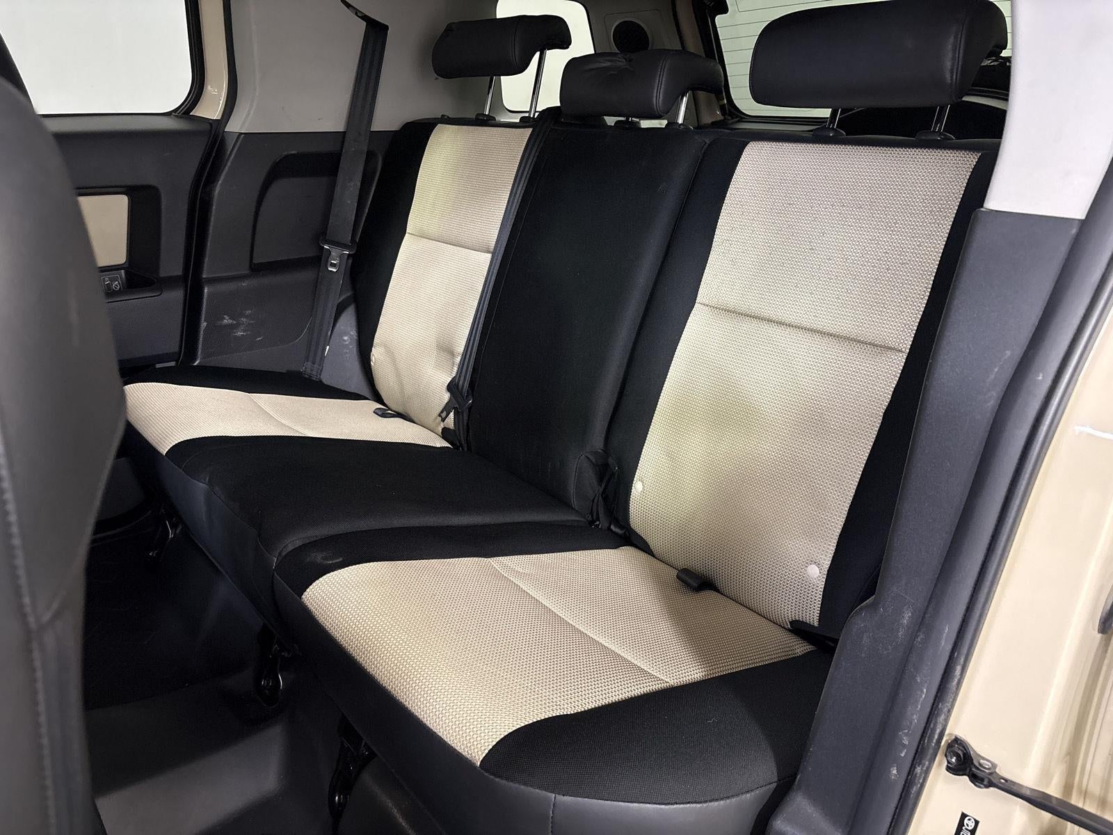 2010 Toyota FJ CRUISER 4WD 4dr Man (Natl)