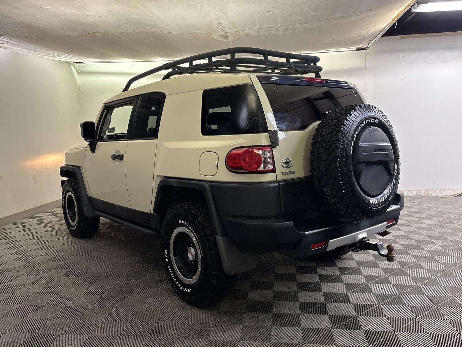 2010 Toyota FJ CRUISER 4WD 4dr Man (Natl)
