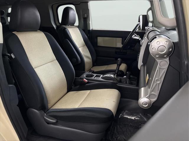 2010 Toyota FJ CRUISER 4WD 4dr Man (Natl)