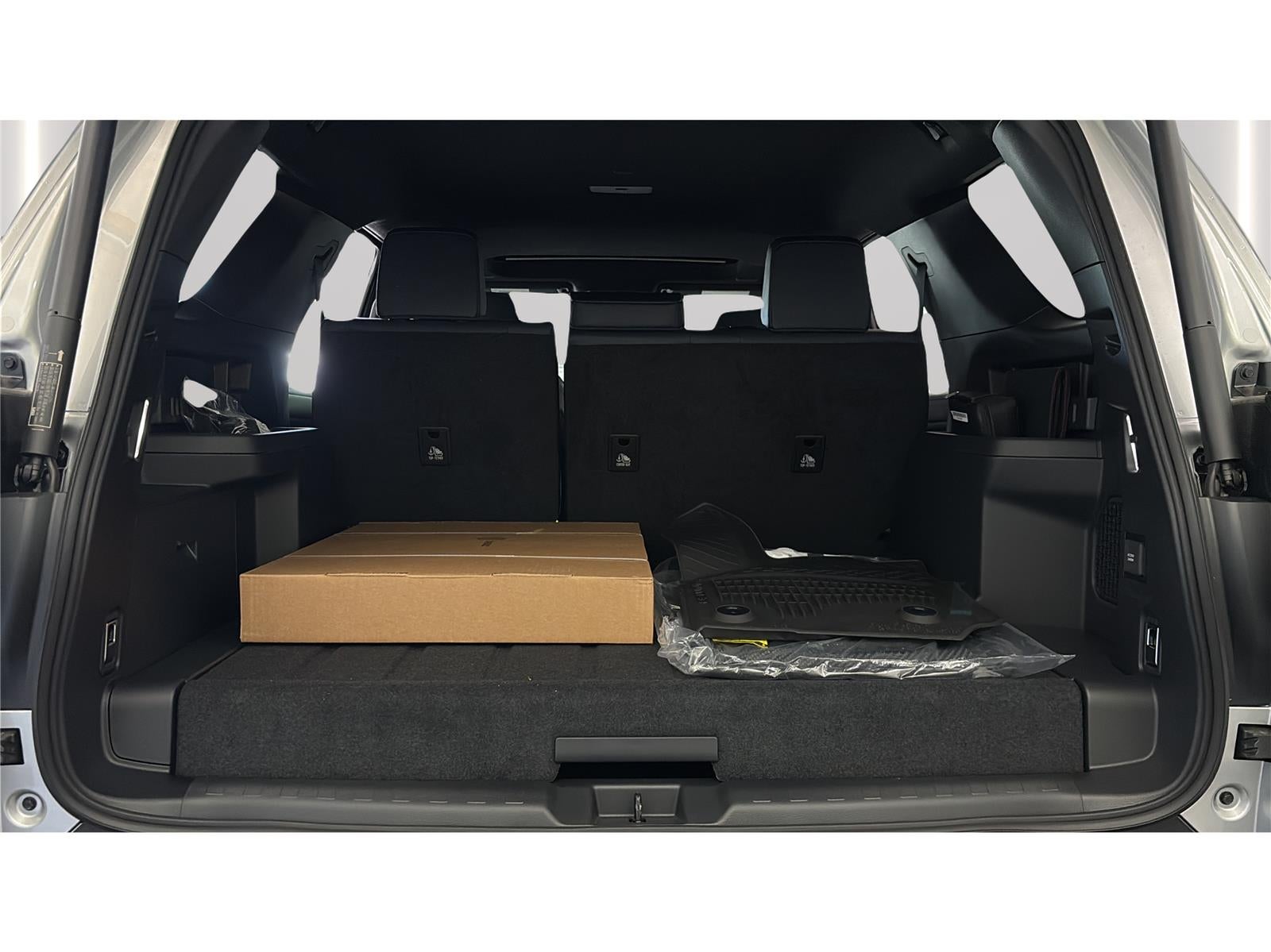 2026 Toyota 4Runner i-FORCE MAX Platinum