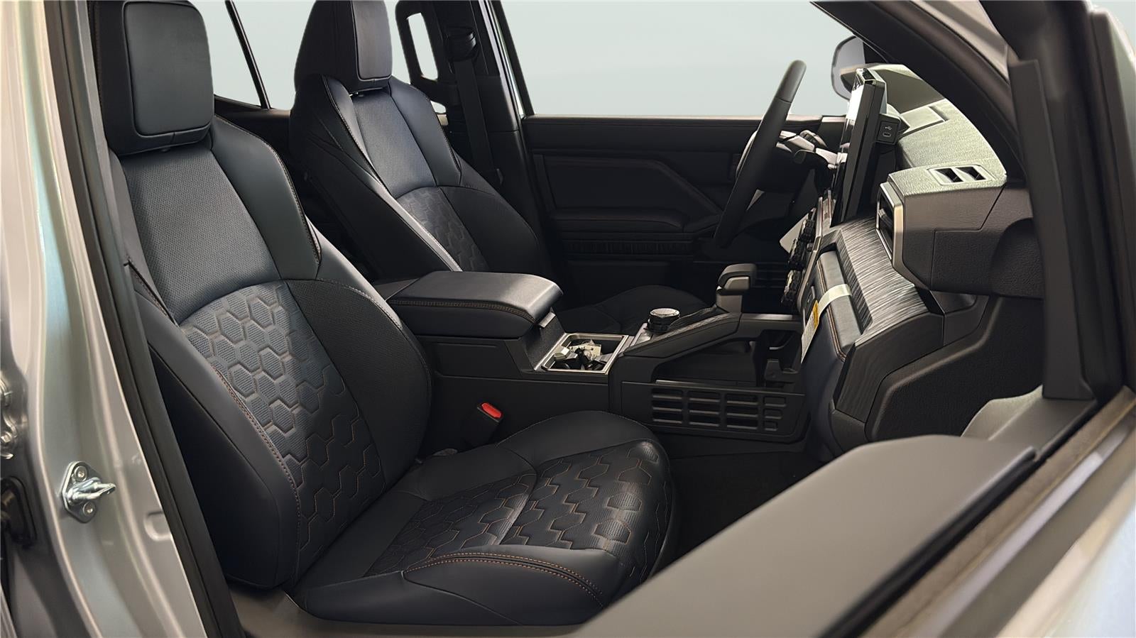 2026 Toyota 4Runner i-FORCE MAX Platinum