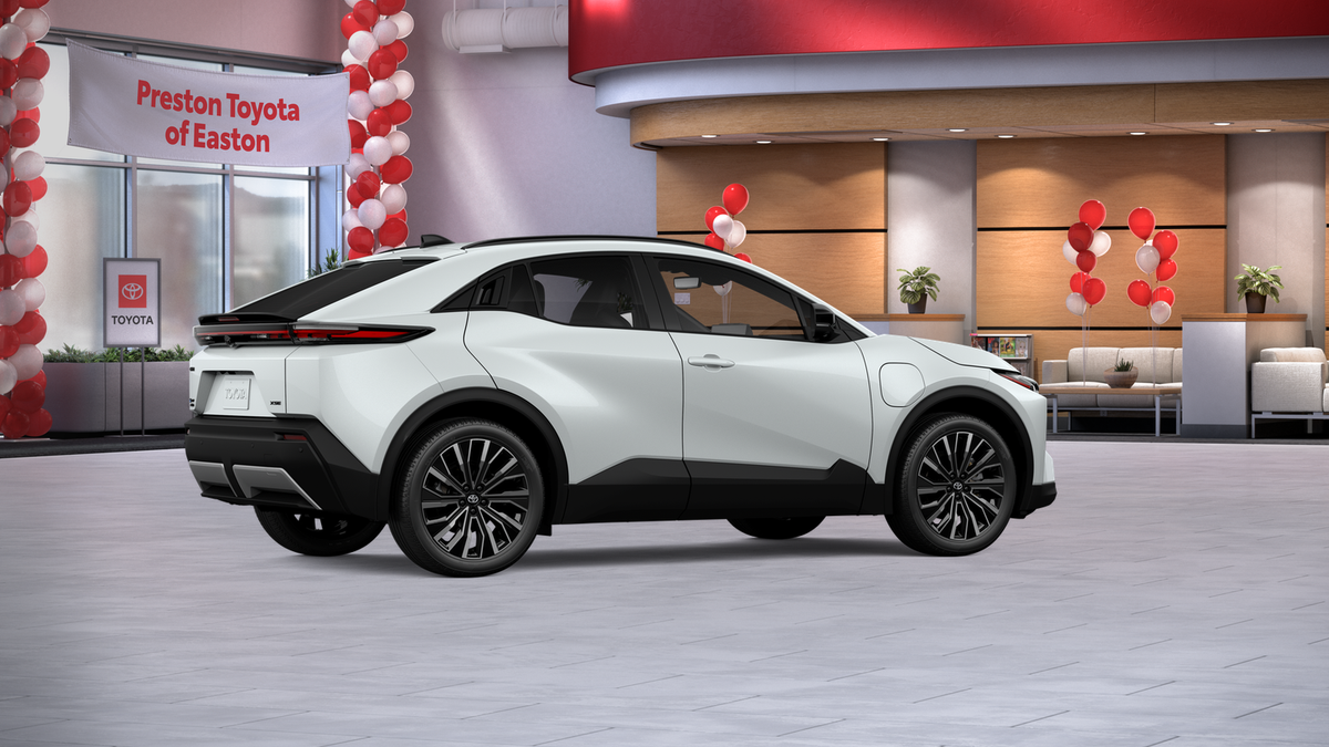 2026 Toyota C-HR XSE