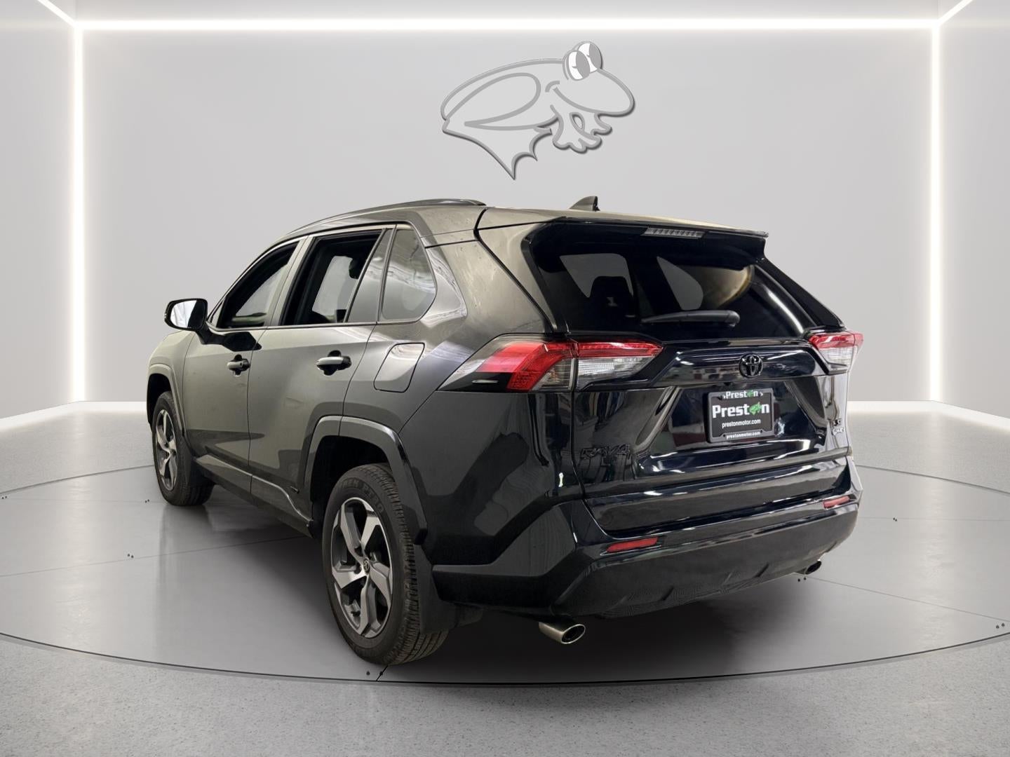 2025 Toyota RAV4 SE AWD SE