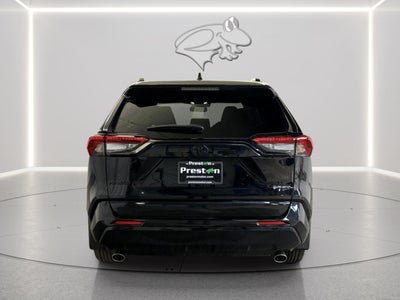 2025 Toyota RAV4 SE AWD SE