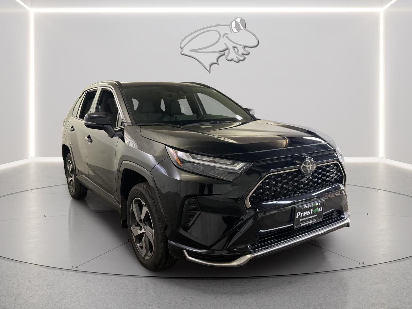 2025 Toyota RAV4 SE AWD SE