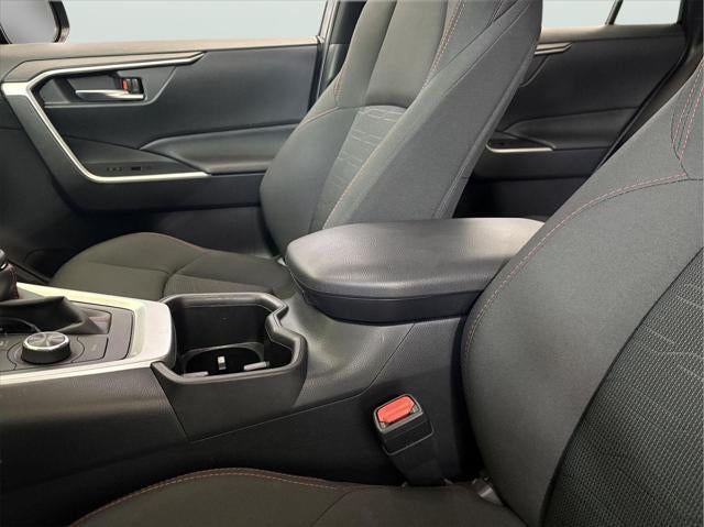 2025 Toyota RAV4 SE AWD SE