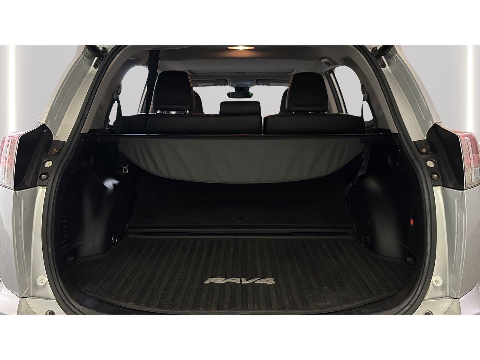 2016 Toyota RAV4 Hybrid Limited