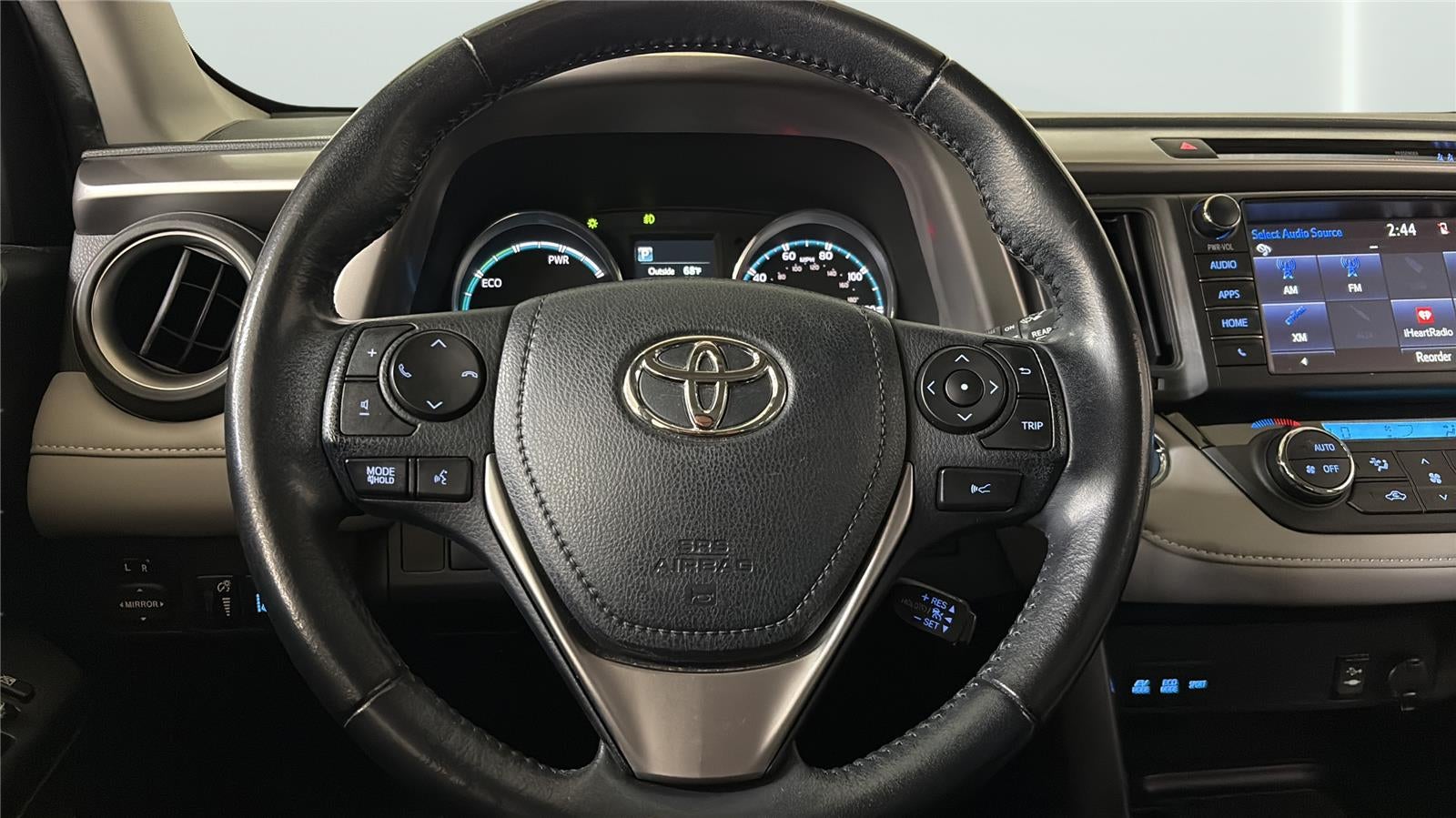 2017 Toyota RAV4 HYBRID XLE