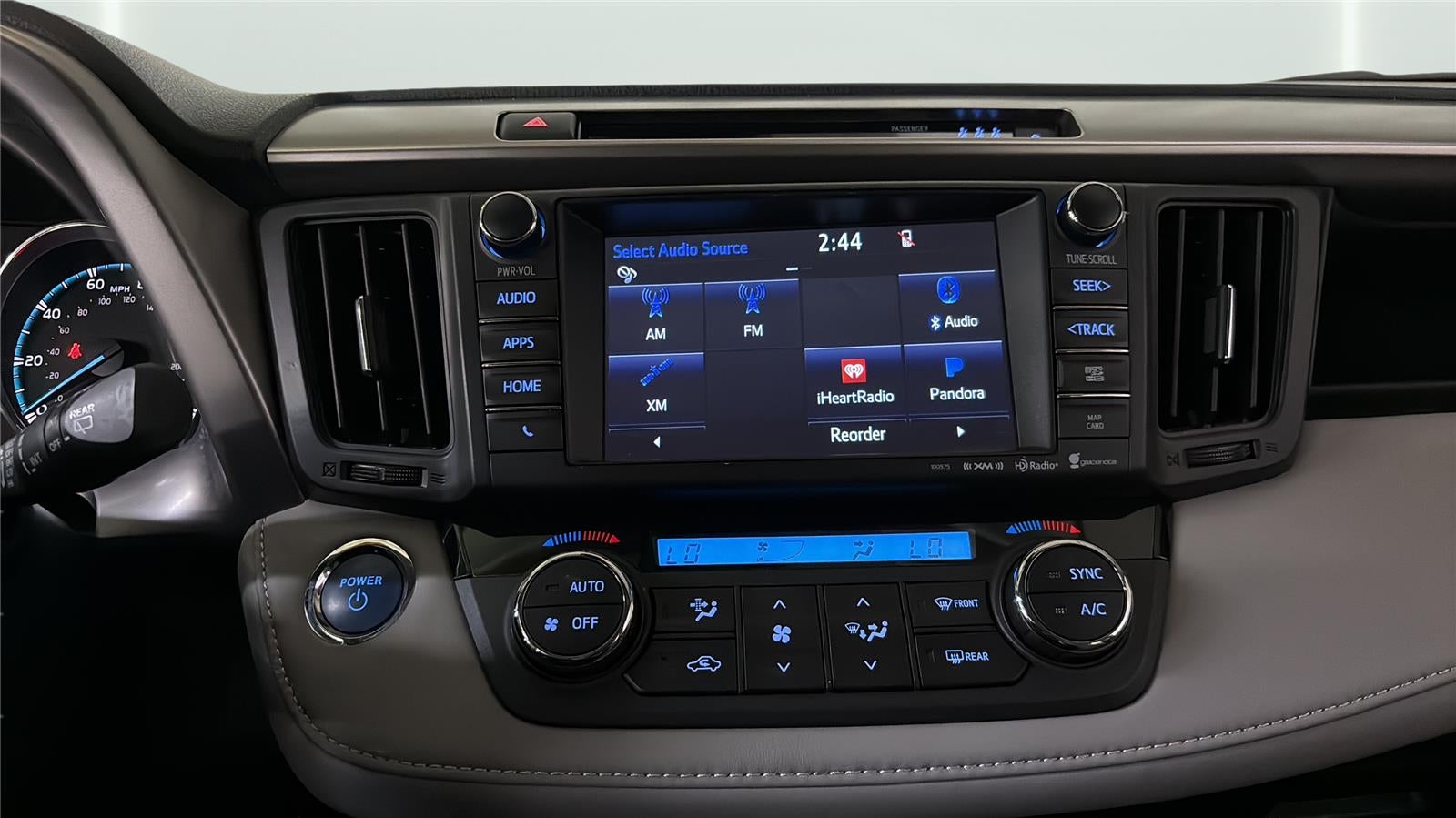 2017 Toyota RAV4 HYBRID XLE