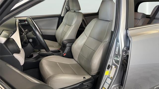 2017 Toyota RAV4 HYBRID XLE