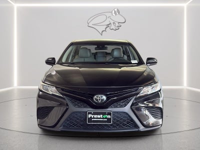 2018 Toyota Camry SE