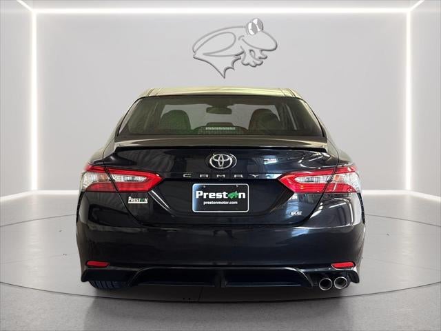2018 Toyota Camry SE