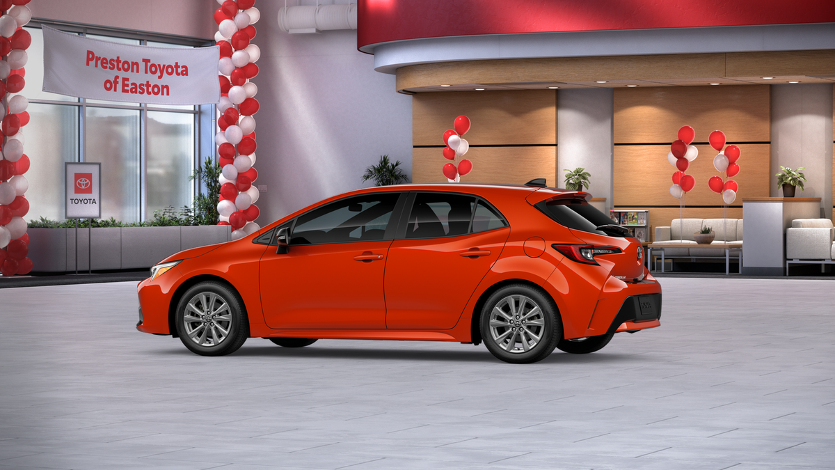 2026 Toyota Corolla Hatchback SE