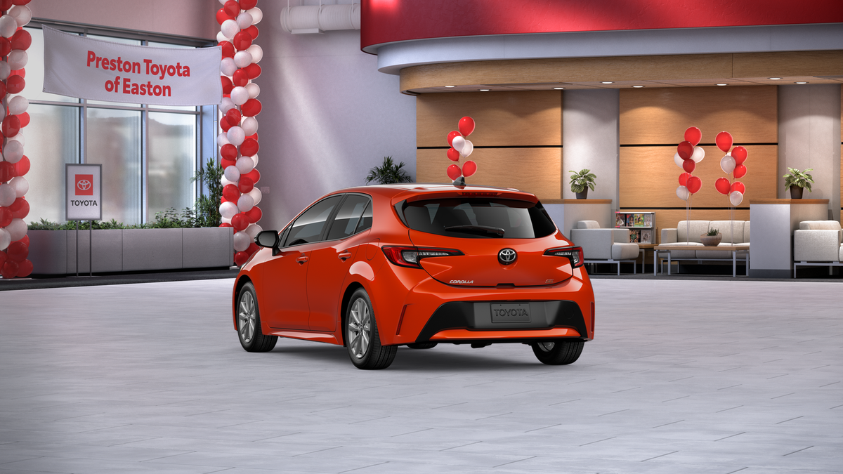 2026 Toyota Corolla Hatchback SE