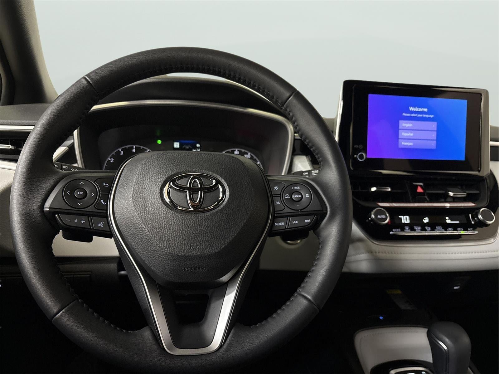 2026 Toyota Corolla Hatchback SE