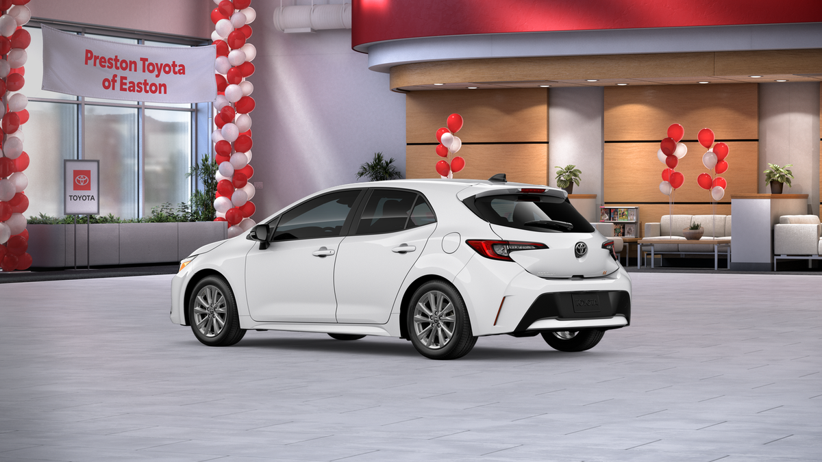 2026 Toyota Corolla Hatchback SE