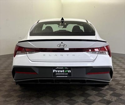 2025 Hyundai Elantra SEL Sport