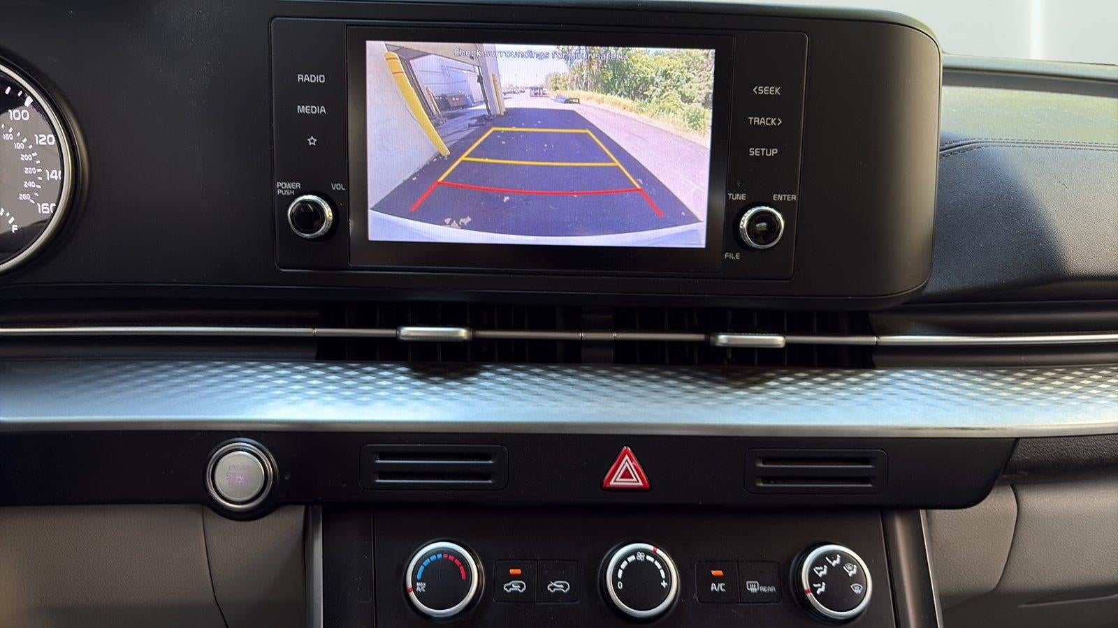 2022 Kia Carnival LXS