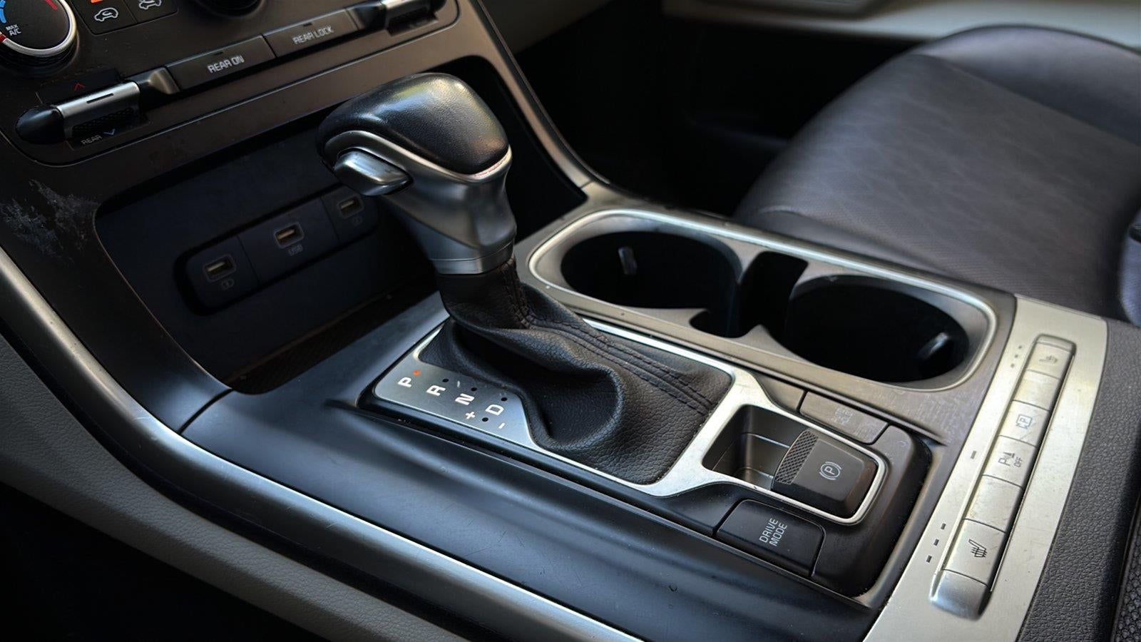 2022 Kia Carnival LXS