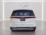 2022 Kia Carnival LXS
