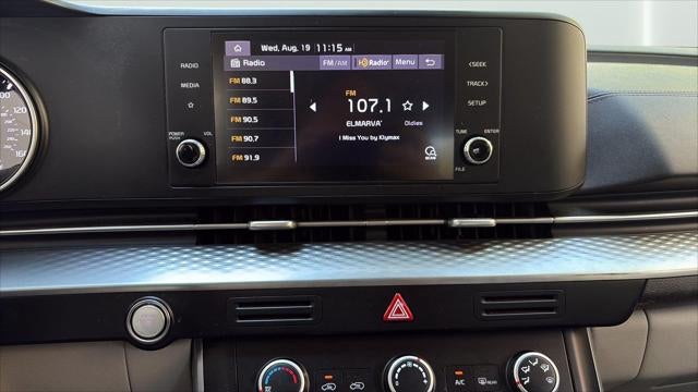 2022 Kia Carnival LXS