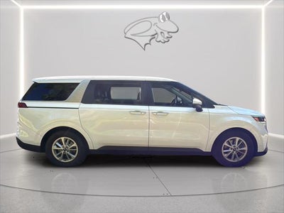 2022 Kia Carnival LXS
