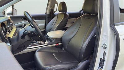 2022 Kia Carnival LXS