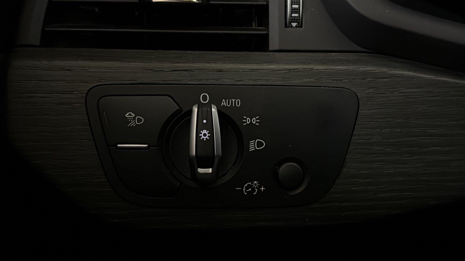 2018 Audi A4 Premium Plus