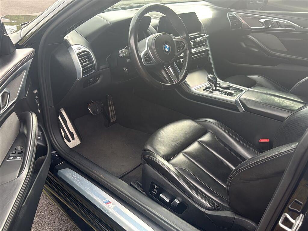 2022 BMW 8 Series 840i