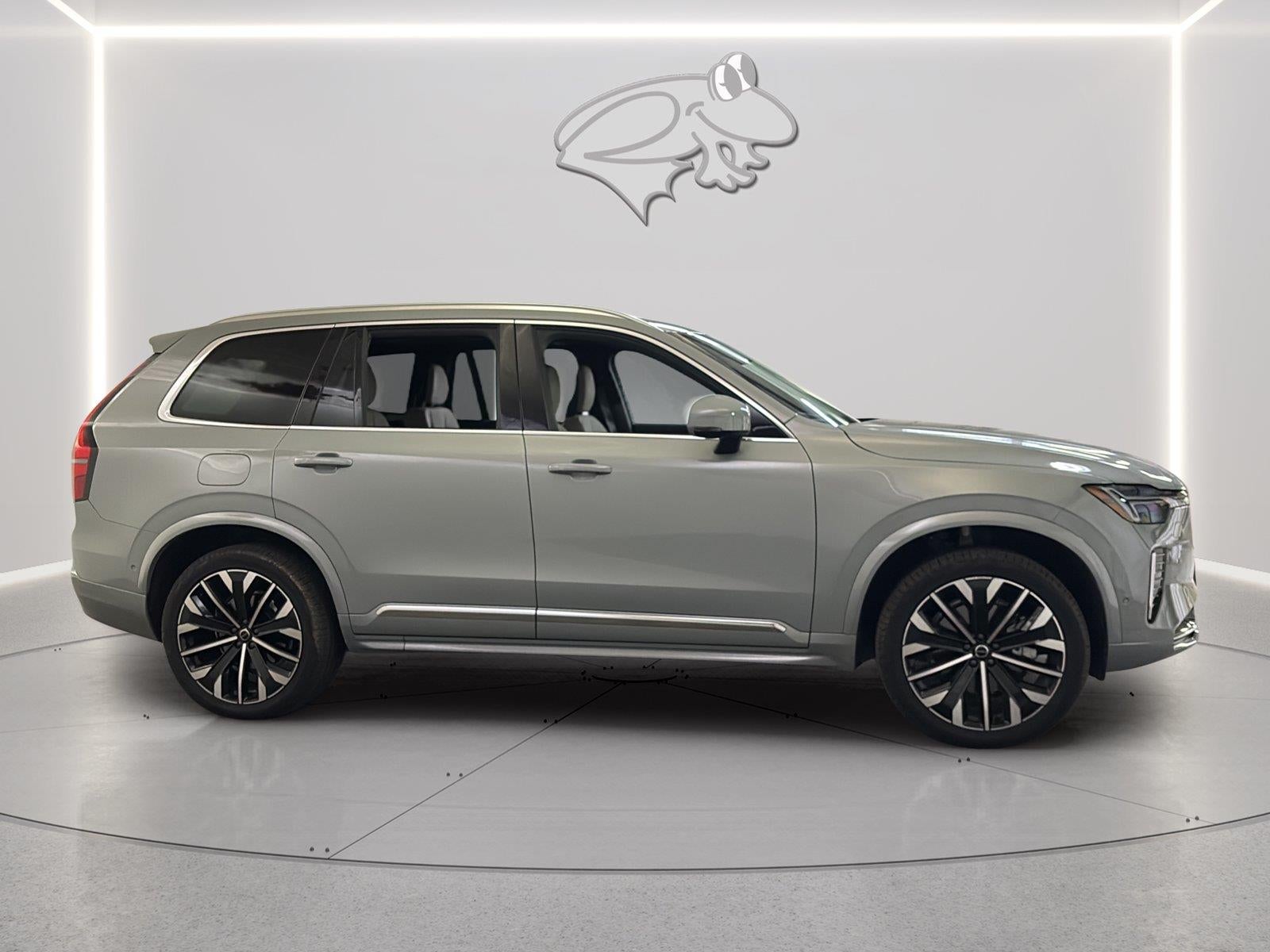 2025 Volvo XC90 Plus