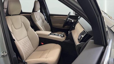 2025 Volvo XC90 Plus