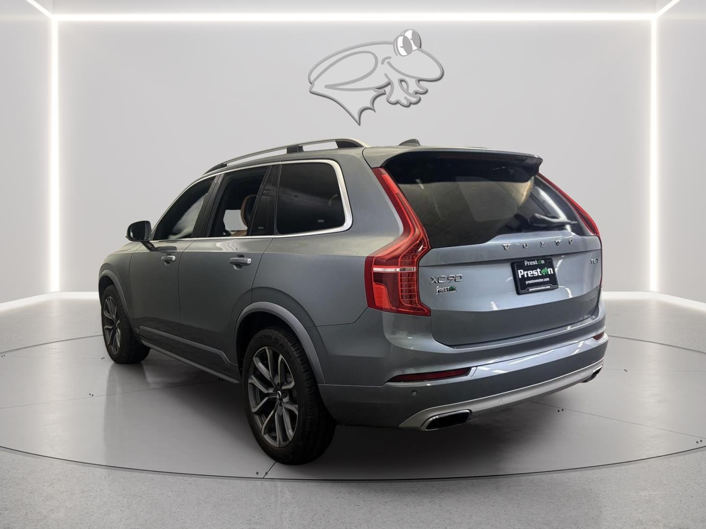 2019 Volvo XC90 Momentum