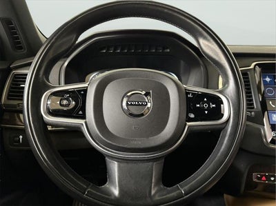 2019 Volvo XC90 Momentum