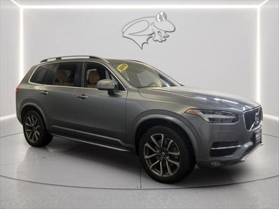 2019 Volvo XC90 Momentum