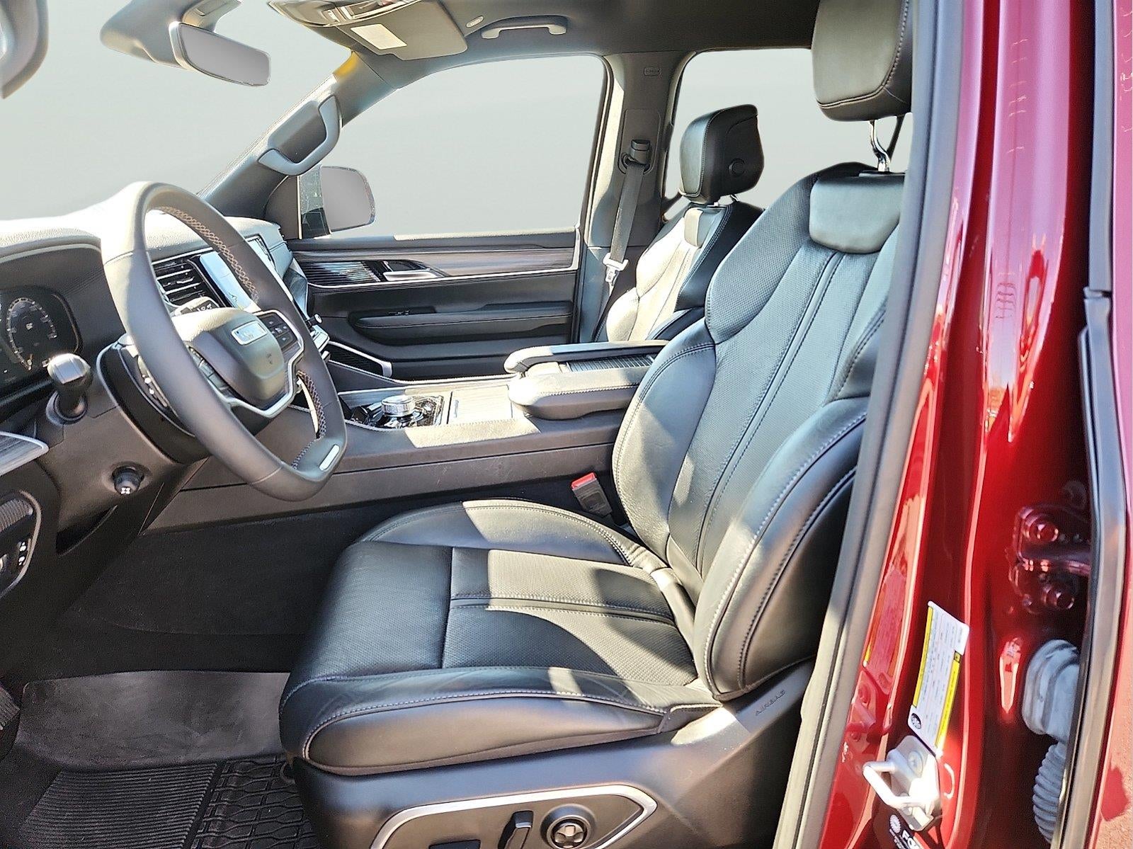 2024 Jeep Wagoneer Series II