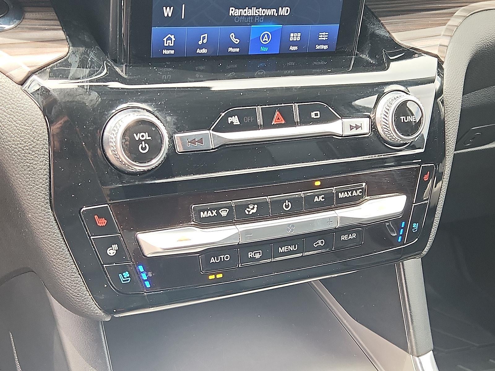 2022 Ford EXPLORER Base