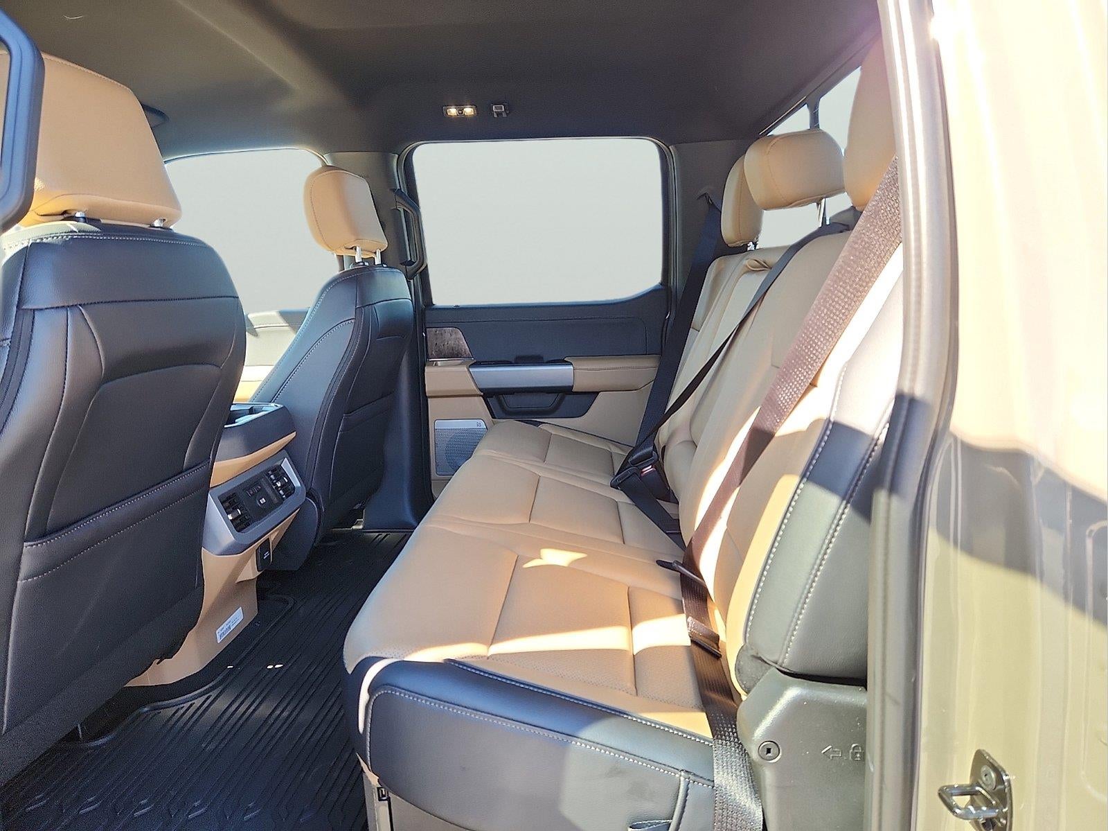 2027 Ford Super Duty F-250 Lariat