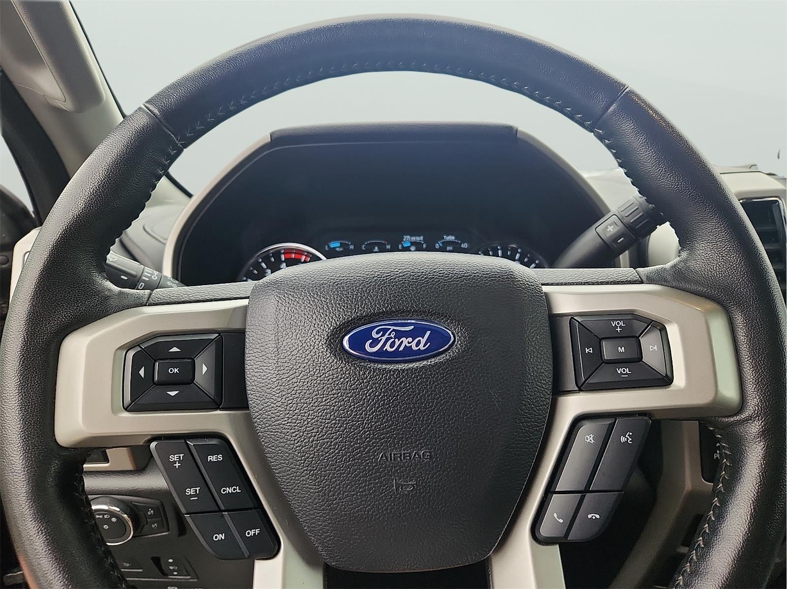 2020 Ford Super Duty F-350 Lariat
