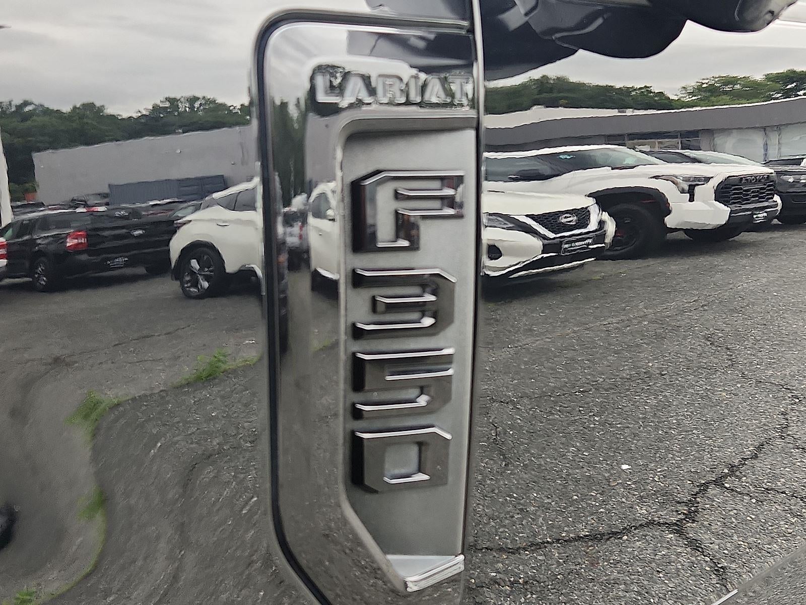 2020 Ford Super Duty F-350 Lariat