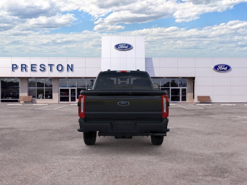 2026 Ford Super Duty F-350 Lariat