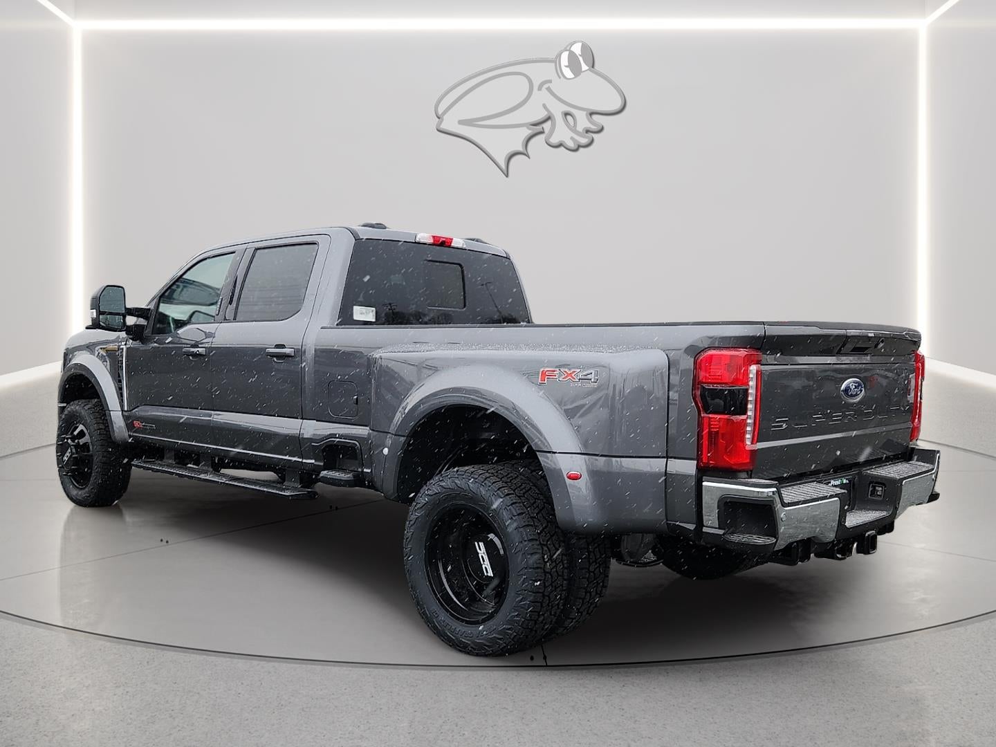 2026 Ford Super Duty F-450 DRW XLT