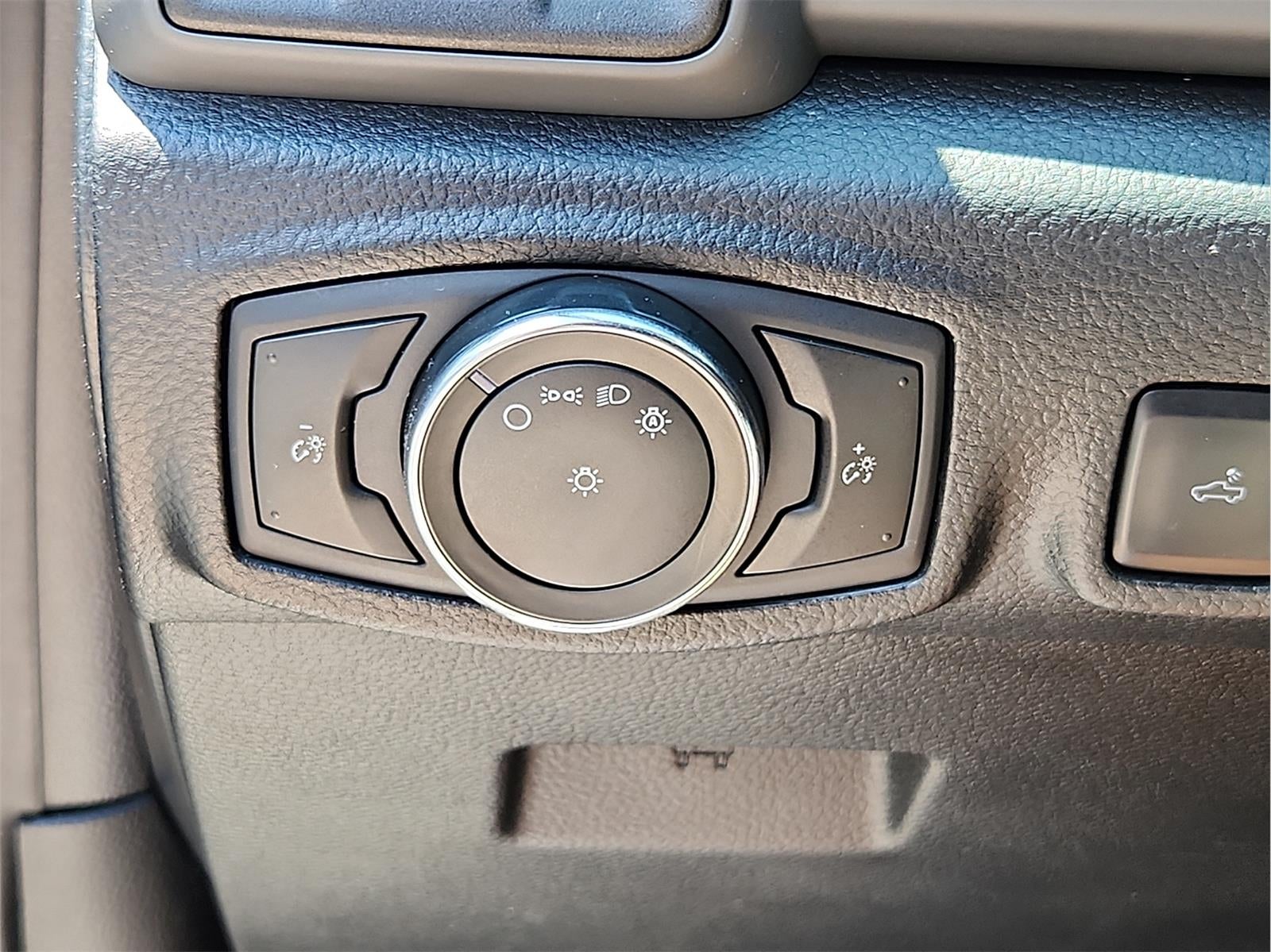 2021 Ford RANGER Base
