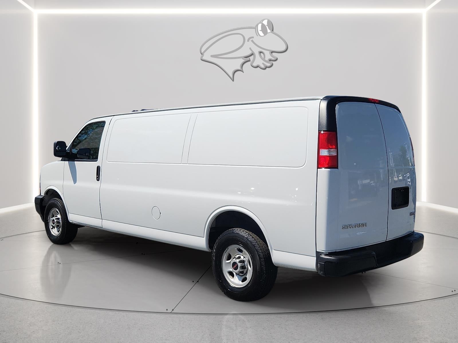 2023 GMC Savana Cargo Van Base